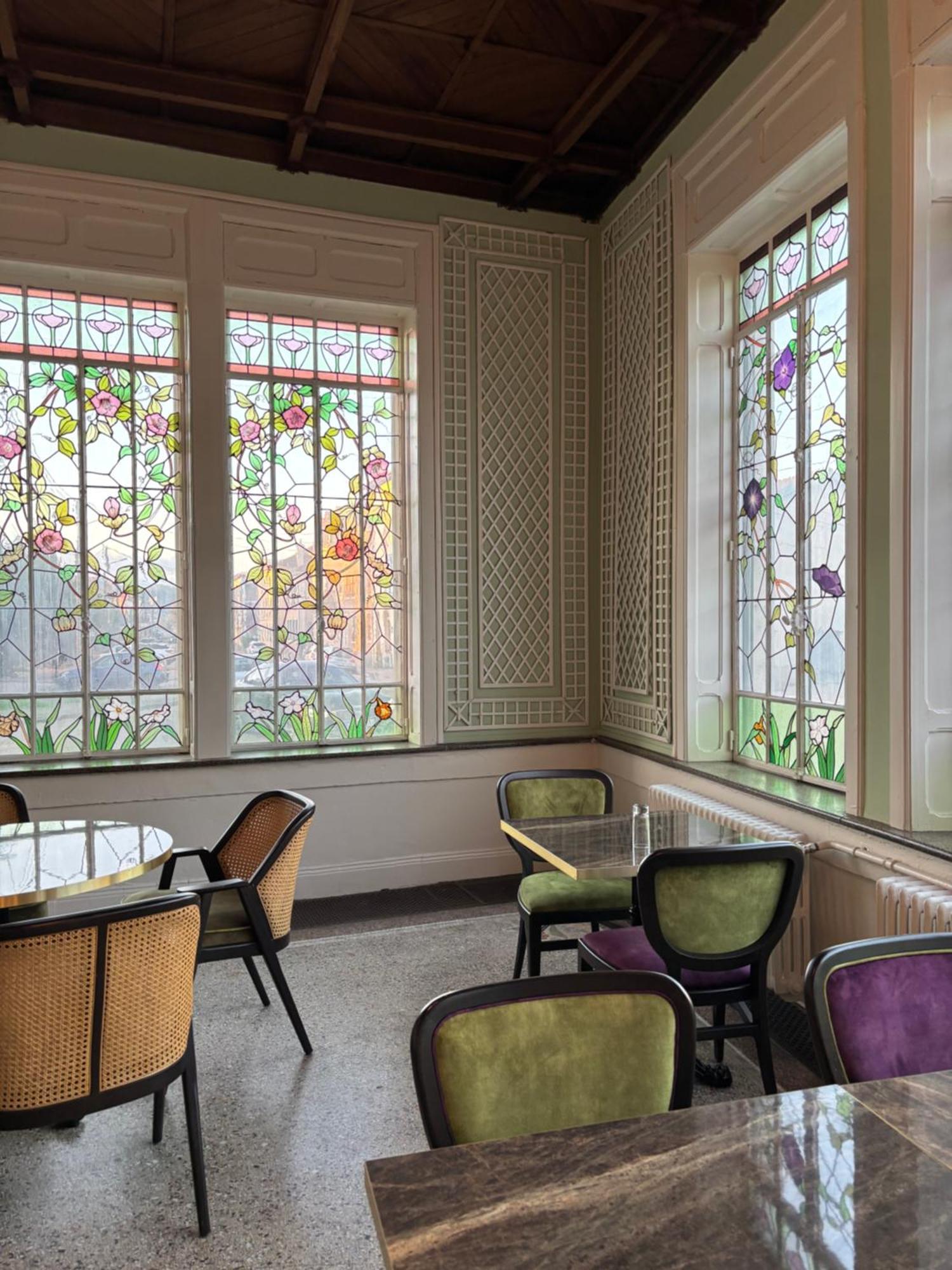 Logis Hotel Du Parc Pont-à-Mousson Екстериор снимка