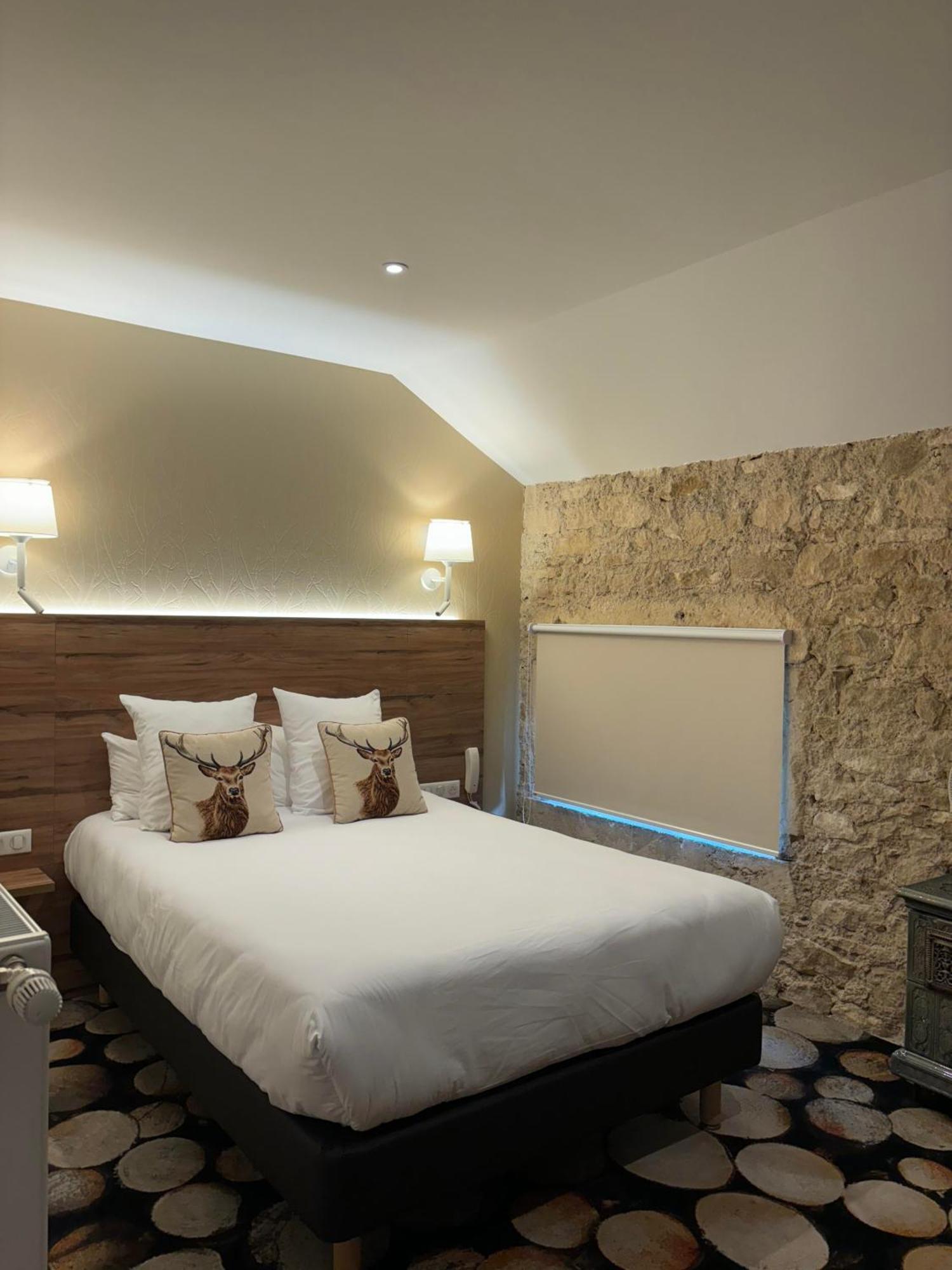 Logis Hotel Du Parc Pont-à-Mousson Екстериор снимка